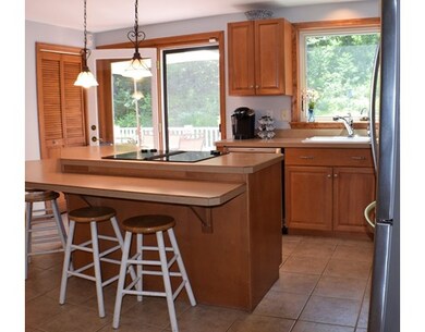 55 N Brookfield Rd, Spencer, MA 01562 - photo 4