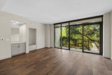 2511 Willowick Rd unit 317, Houston, TX 77027 - photo 6