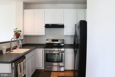 20877 Cosworth Terrace, Sterling, VA 20165 - photo 6