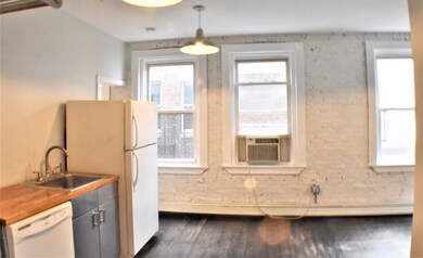 158 Salem St unit 4, Boston, MA 02113 - photo 4