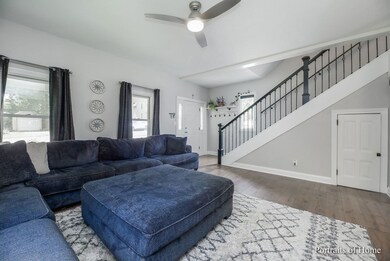 513 Highland Ave, Dixon, IL 61021 - photo 5