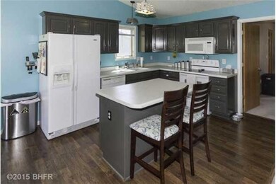 206 W Maple St, Runnells, IA 50237 - photo 6