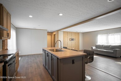 Kitchen 3
