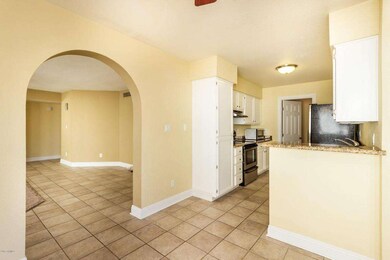 006_KITCHEN