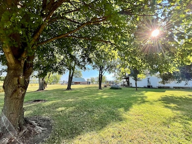 15011 1000 N, Flat Rock, IN 47234 - photo 2