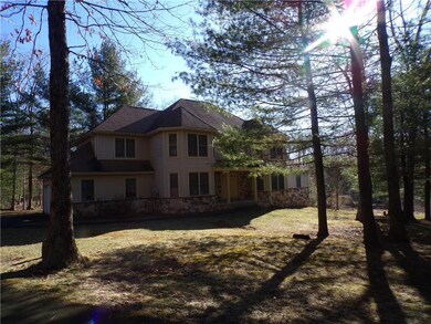 261 Whisperwood Ct, Saylorsburg, PA 18353 - photo 7