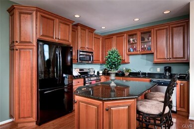 5348 Spring Ridge Dr E, Macungie, PA 18062 - photo 3