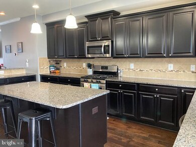 5302 Tweeddale Place, White Plains, MD 20695 - photo 2