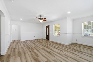 1418 Thomas Ave, Pasadena, TX 77506 - photo 6