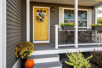 65 Ida Cir, Rochester, NH 03868 - photo 2