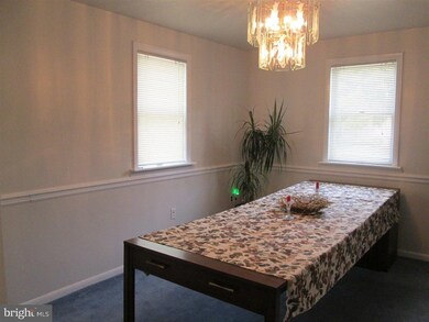 708 Pearl Ave, Morton, PA 19070 - photo 6