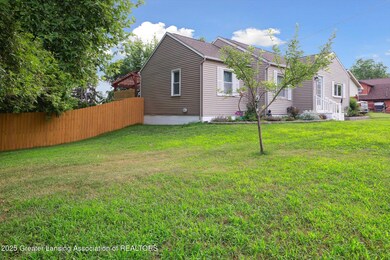 5112 W Willow Hwy, Lansing, MI 48917 - photo 2