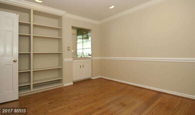 11612 Le Havre Dr, Potomac, MD 20854 - photo 7