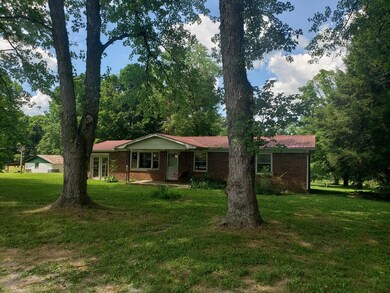 115 Oak Hill Cir, Rickman, TN 38580 - photo 2