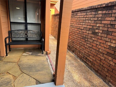 23 Village Green Ct, Denison, TX 75020 - photo 4