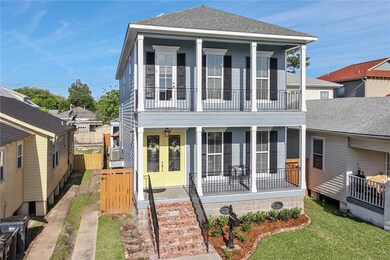 5516 Hawthorne Pl. New Orleans, LA  70124