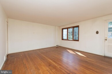 200 Montgomery Ave, Oreland, PA 19075 - photo 5