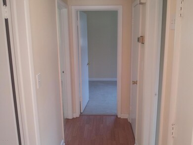 2503 Una Dr, Jacksonville, FL 32216 - photo 5