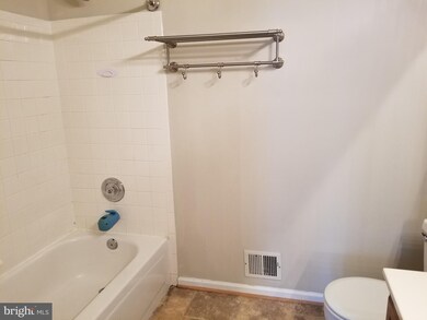 7995 Brightmeadow Ct, Ellicott City, MD 21043 - photo 7