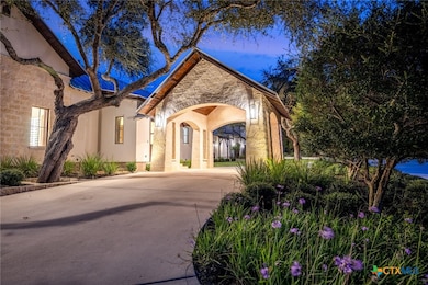 1945 Hoffmann Ln, New Braunfels, TX 78132 - photo 5