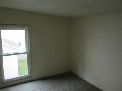 129 N 3rd St, Elkhart, IN 46516 - photo 7