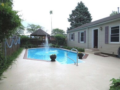 Pool 3