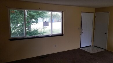 1053 SW 14th St, Lincoln City, OR 97367 - photo 3