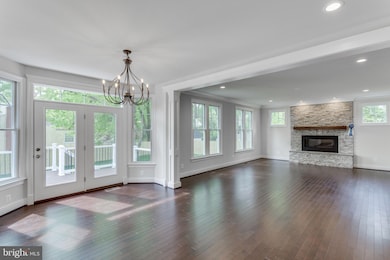 507 Valley Dr SE, Vienna, VA 22180 - photo 2