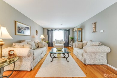 5 Mohawk Ave, Middlesex, NJ 08846 - photo 7