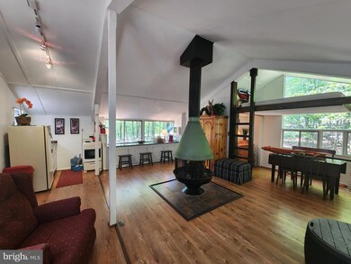 140 Deer Run Rd, Berkeley Springs, WV 25411 - photo 6