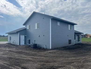 311 11th St SE, Freeport, MN 56331 - photo 3