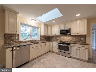 224 Fildes Ln, Wallingford, PA 19086 - photo 3