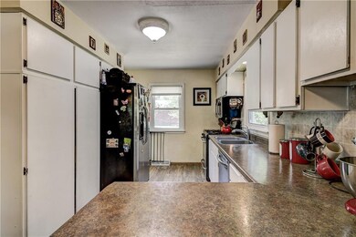 3369 Locust Ln, Eau Claire, WI 54703 - photo 5