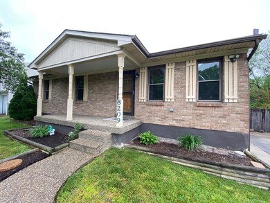 8209 Sandidge Dr, Louisville, KY 40228 - photo 2