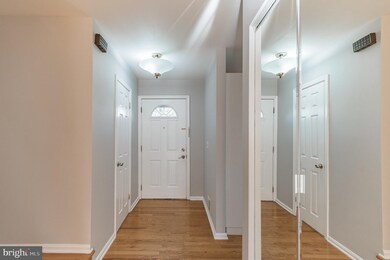 3301 Buckeye Ln, Fairfax, VA 22033 - photo 4