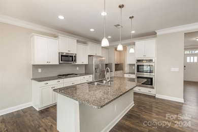 1504 Cambria Ct, Lake Wylie, SC 29710 - photo 5