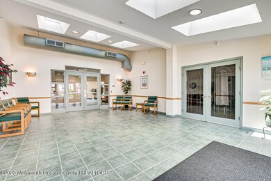 100 John T OLeary Blvd South-large-012-0
