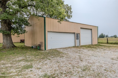 Phil _ 8472 State Hwy DD-31