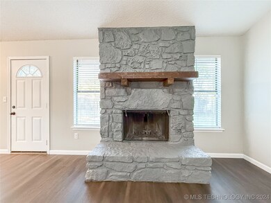 1607 W Orlando St, Broken Arrow, OK 74011 - photo 6