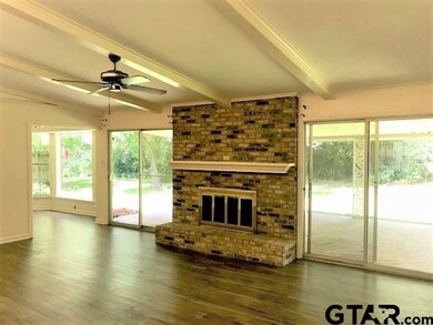 1614 Everglades Dr, Tyler, TX 75703 - photo 6