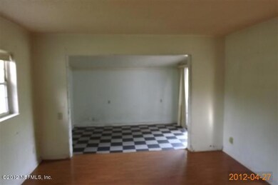 7503 Strato Rd, Jacksonville, FL 32210 - photo 2