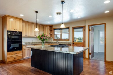 4340 S Lynne Ln, Holladay, UT 84124 - photo 4