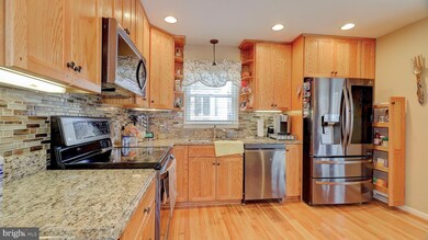 19 Arbor Ln, Stafford, VA 22554 - photo 2