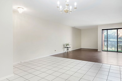 Farmingdale Terrace unit 103, Darien, IL 60561 - photo 5