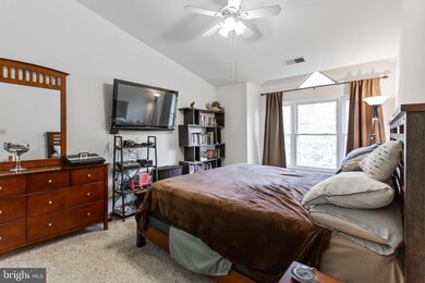 12 Fallen Tree Ct unit H, Halethorpe, MD 21227 - photo 6