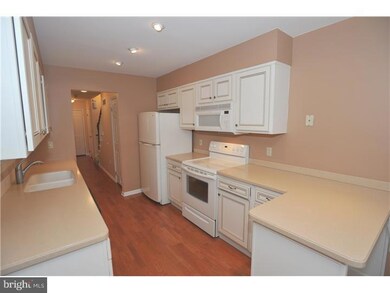 56 W Market St unit 6, Bethlehem, PA 18018 - photo 4