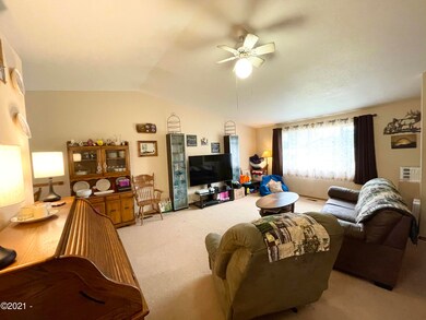Light and Bright Living Room