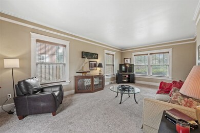 2144 Grande Ave SE, Cedar Rapids, IA 52403 - photo 7