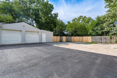 028_c2_W 1260 Koebel Rd-065-2
