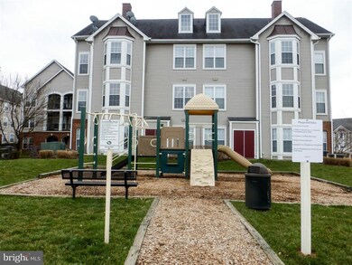 46602 Ellicott Square unit 100, Sterling, VA 20165 - photo 2